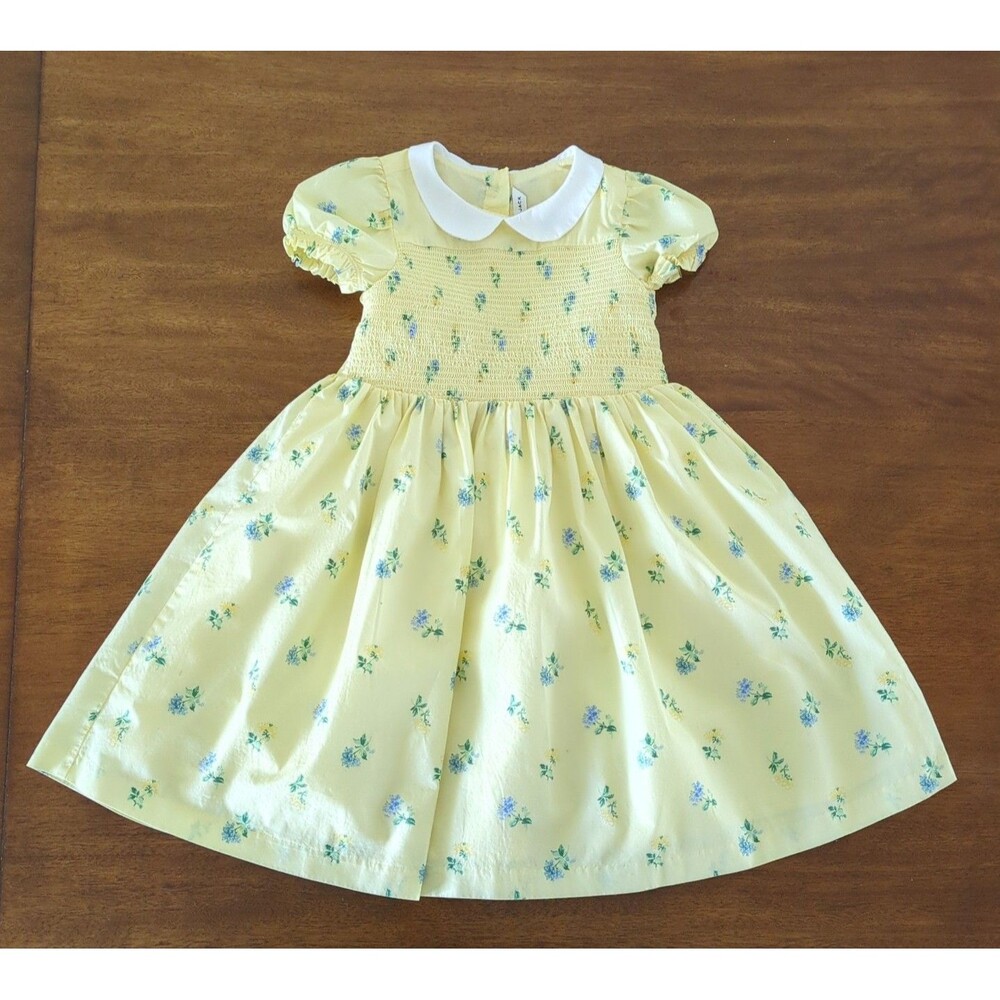 Janie and Jack The Charlotte Double Cream  Floral Smocked Dress size 5 EUC